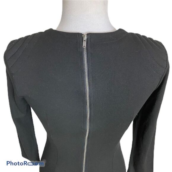 Ella Moss Frida dress in size small long sleeve and never worn. Lightly padded - Picture 14 of 14